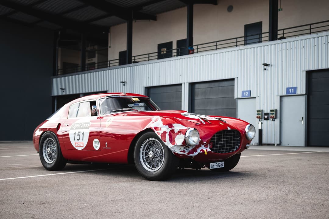 Broken Ferrari 250 MM
