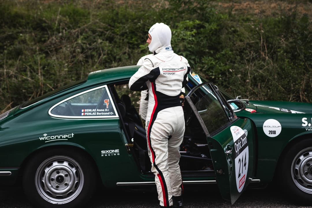 Porsche 911